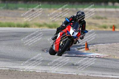 media/May-25-2025-Lets Ride (Sun) [[0ff033e448]]/B Group/1120am (Grapevine)/